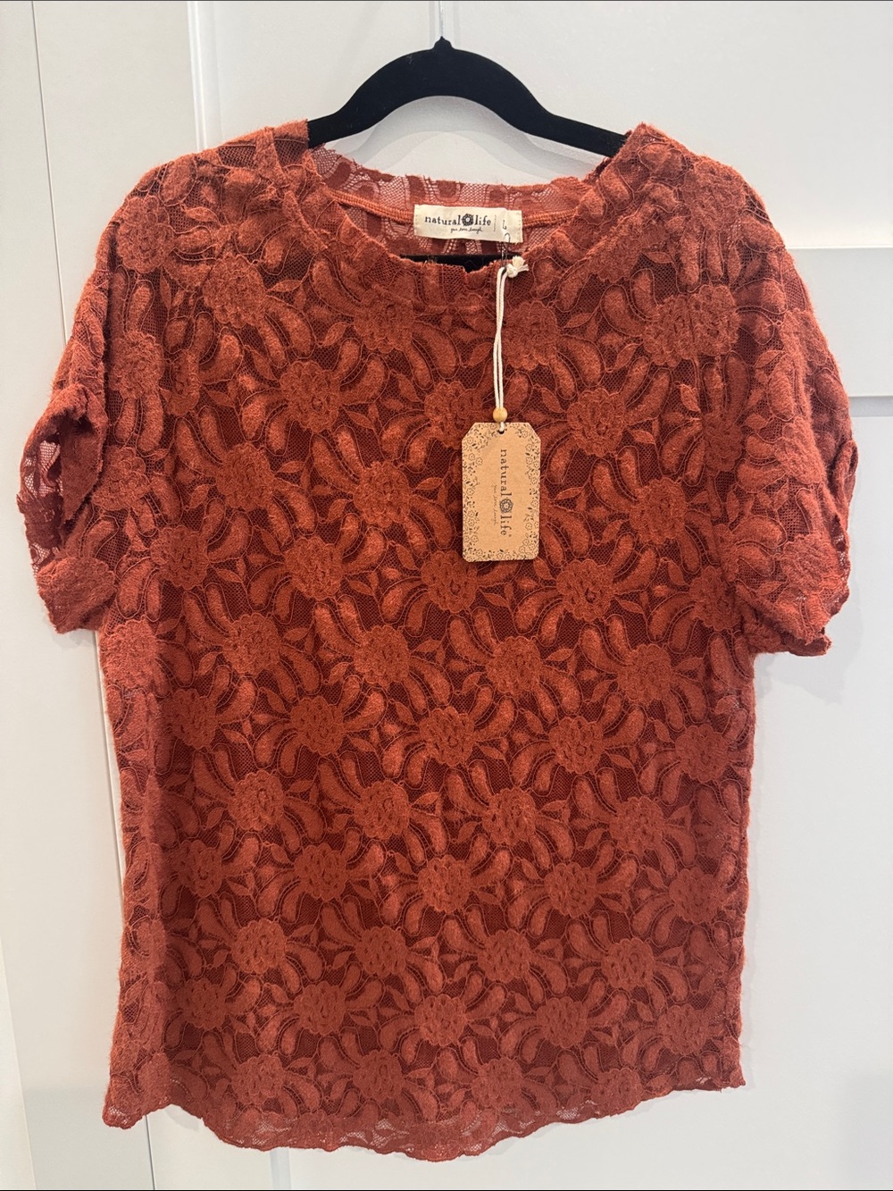 NATURAL LIFE Burnt Orange Floral Lace Short Sleeve Top